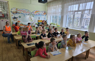 Акция «За безопасность детей на дорогах» Акция «За безопасность детей на дорогах».